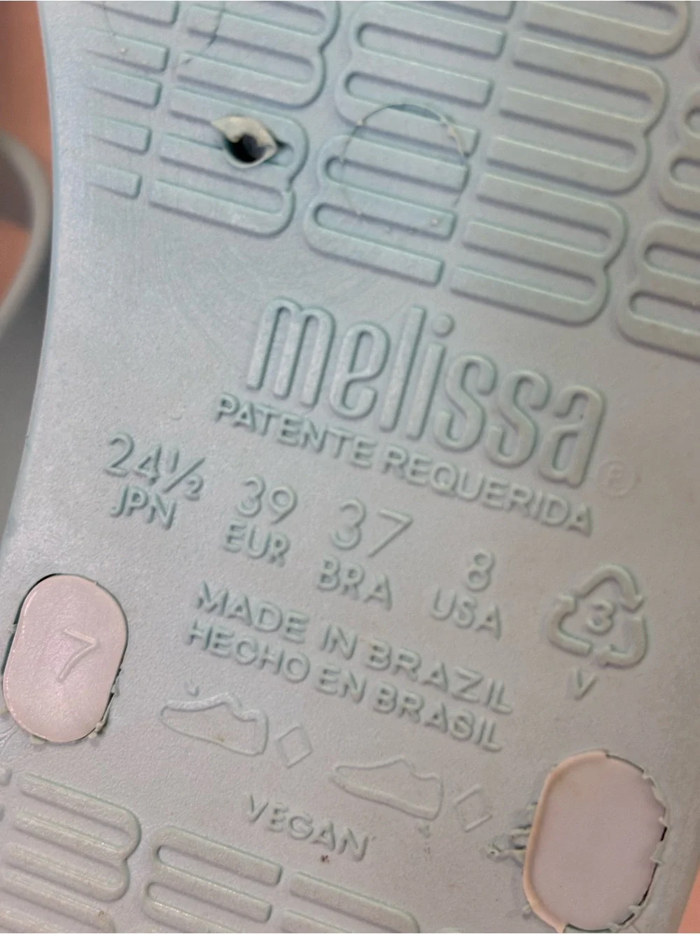 Melissa lightweight strap